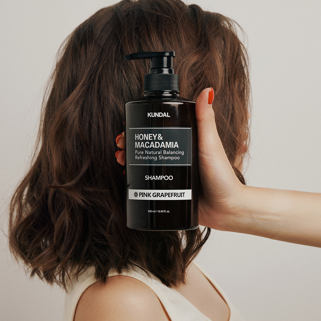 KUNDAL HONEY & MACADAMIA Shampoo rinfrescante per capelli, Pompelmo 500 ml #2