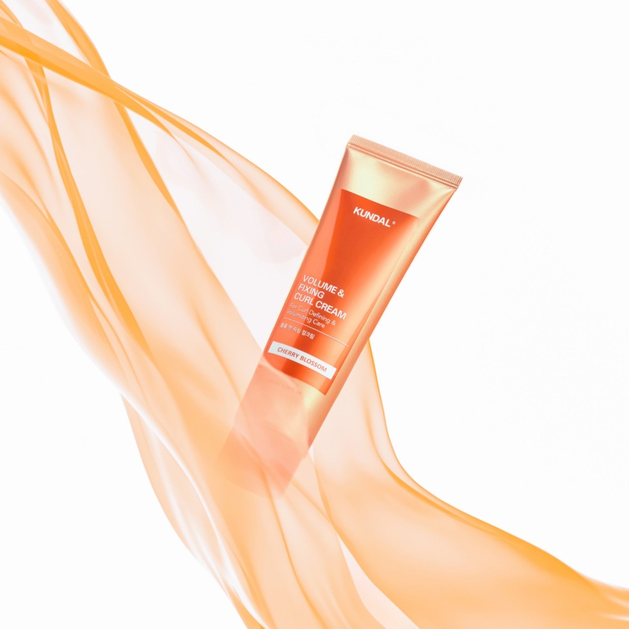 KUNDAL VOLUME & FIXING CURL CREAM Crema che aumenta il volume ed enfatizza i ricci Weddling Bouget 130 ml #3