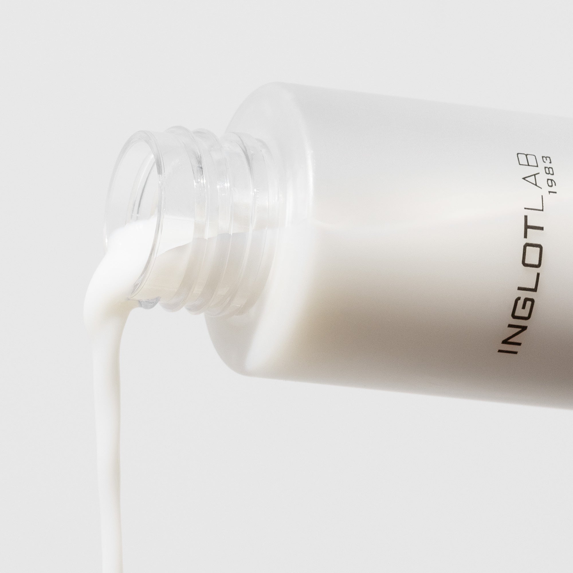 INGLOT LAB MILKY TONING Milky, tonico viso mist 100 ml #2