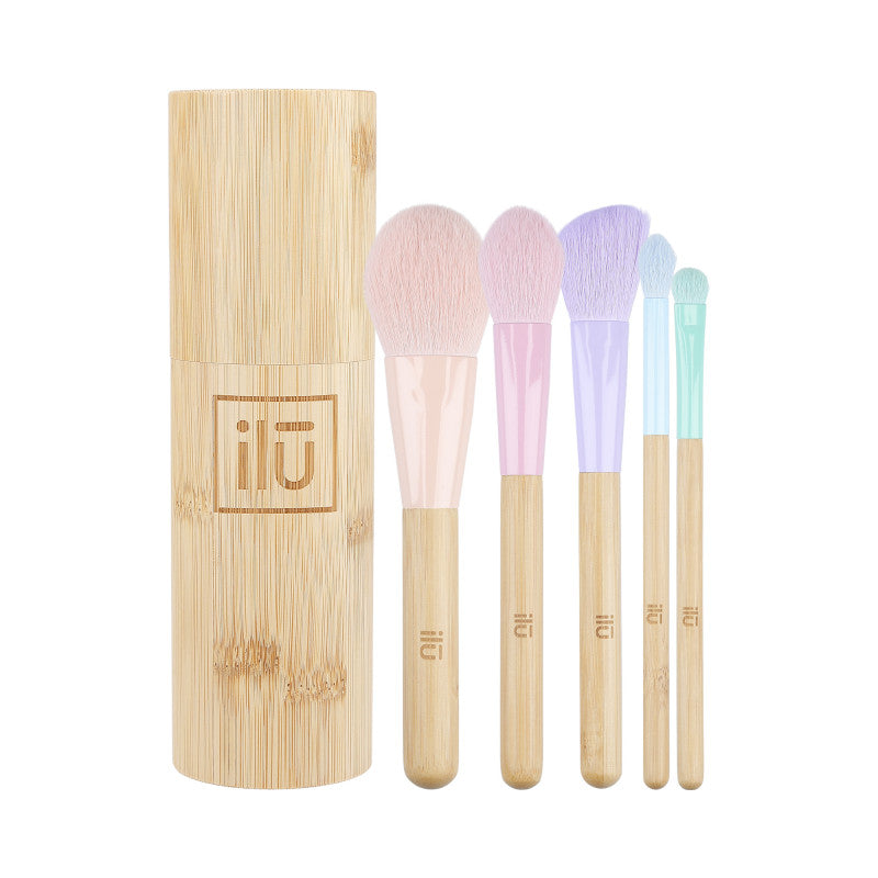 ILŪ BambooM! Set di 5 pennelli trucco con tubo in bambù